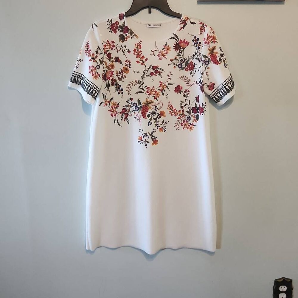 Zara size M White Floral Mini Dress